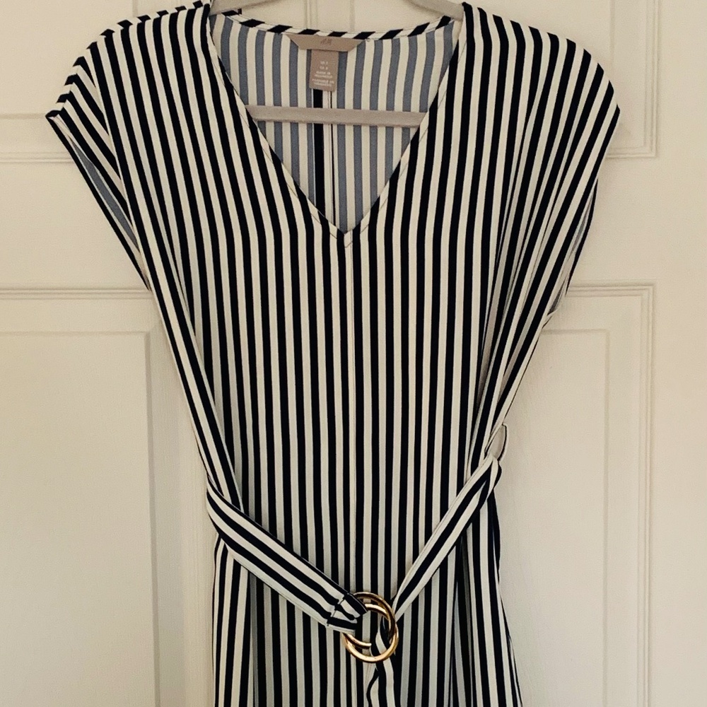 H&M Striped Summer Dress in Navy/Ivory, Size 2